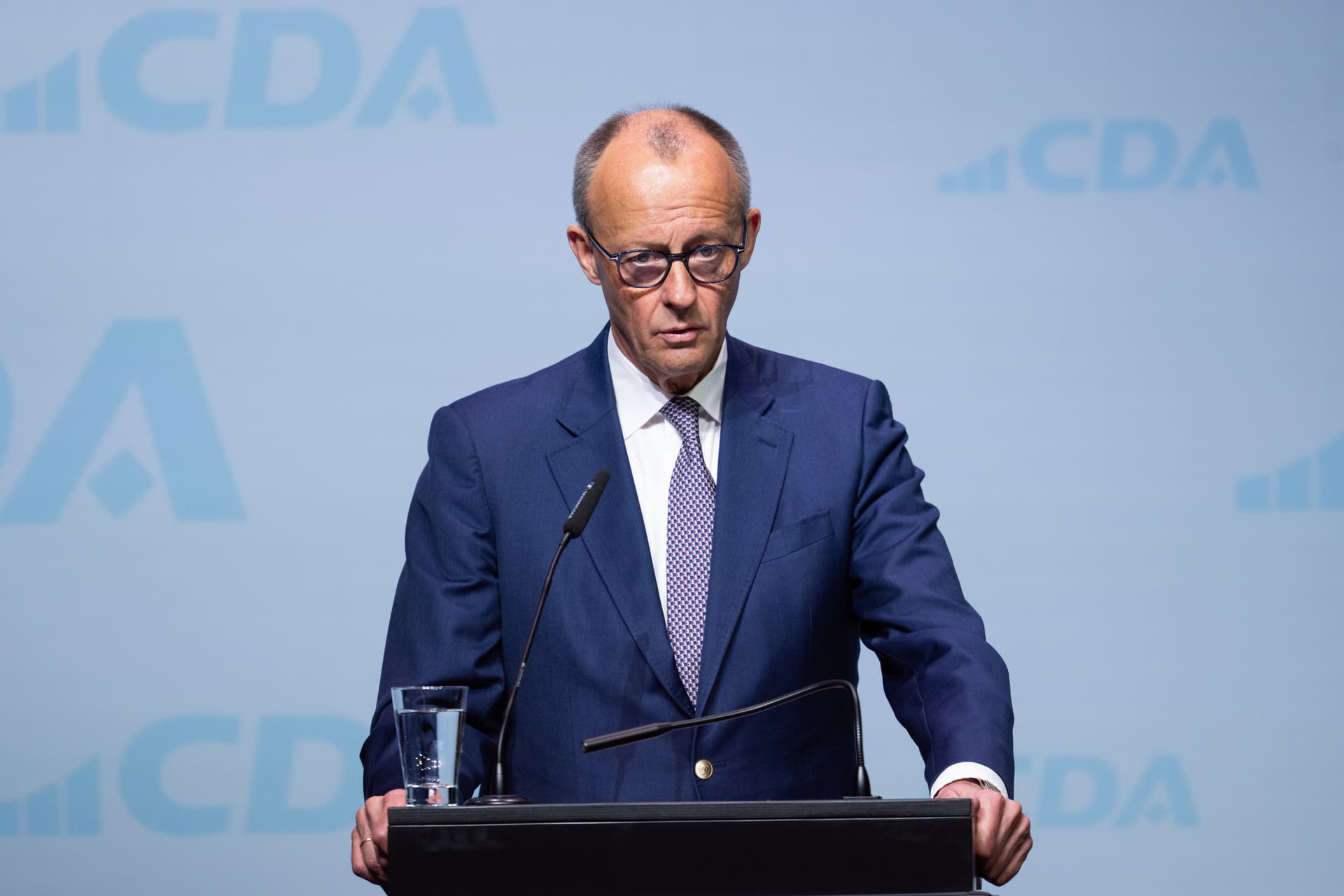 Merz: „Es wird keine Kürzungen der gesetzlichen Renten geben“