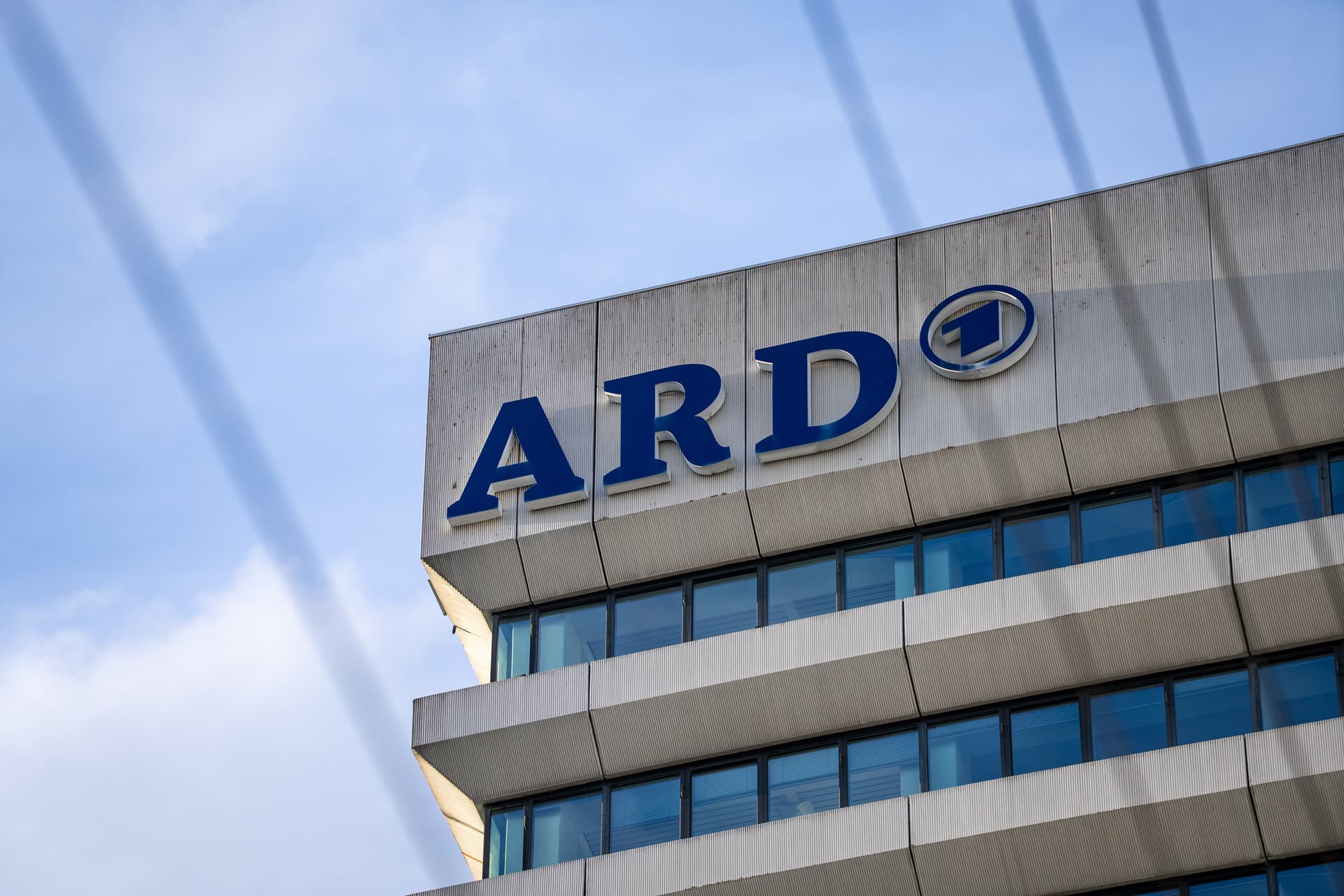 ARD bastelt an „Trusted Content“: KI-Inhalte sollen aus „verlässlichen“ Quellen kommen