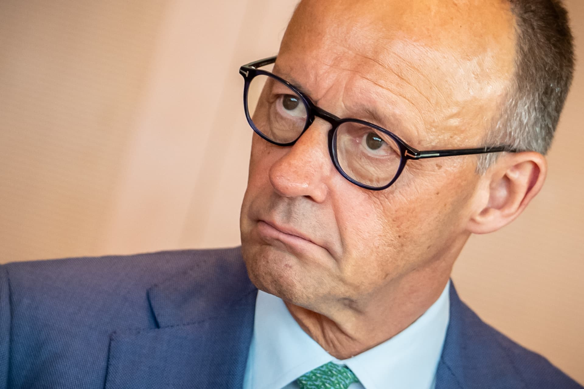 INSA-Umfrage: Mehrheit will Politiker-Beleidigungsparagraf abschaffen