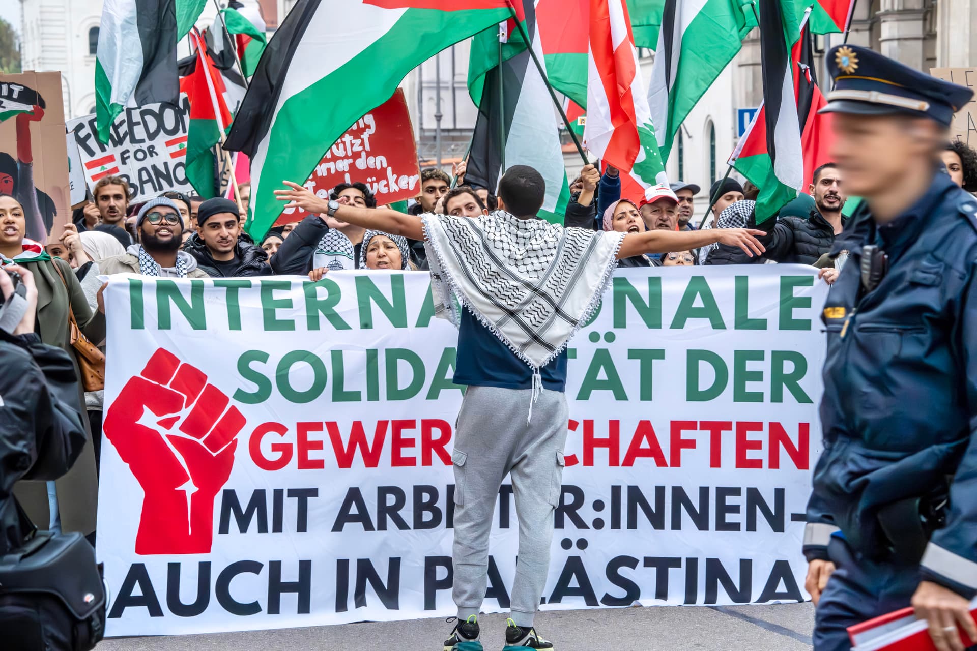 Bayern zählt 2025 mehr als doppelt so viele linke wie rechte Judenhass-Fälle